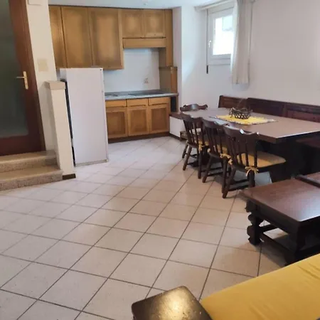 شقة With Parking For Four Guests لينانو سابيادورو